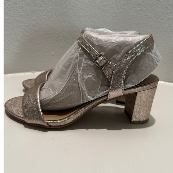 NATURALIZER NIB $120 Bristol Dress Sandal Gold Size 9.5W - Picture 6 of 10